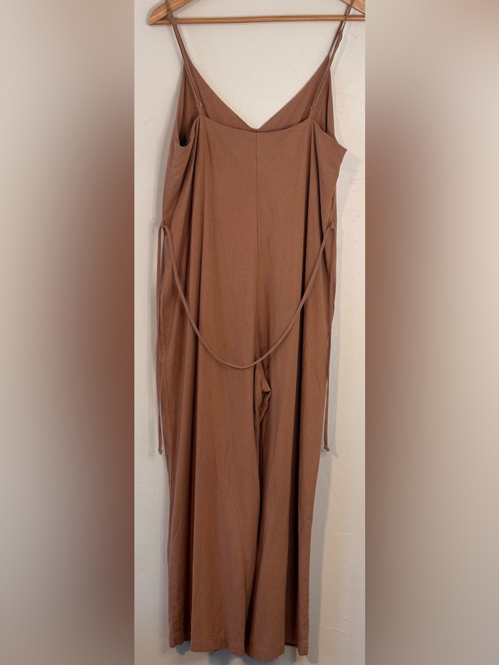 OZMA 100% Silk Sleeveless Button-Front Wide-Leg Jumpsuit in Sand Size Medium - Picture 5 of 15